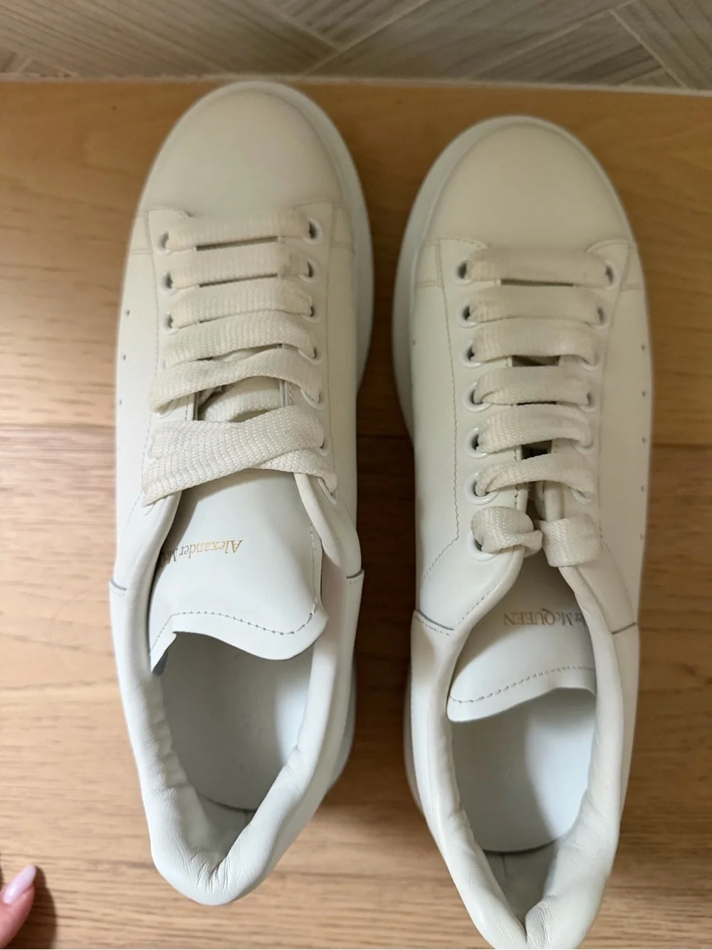Alexander McQueen Cream Platform Leather Sneakers